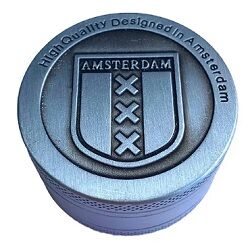 GRINDER ALUMINIO HIGH QUALITY AMSTERDAM ESCUDO 40MM 3 PARTES PLATEADO